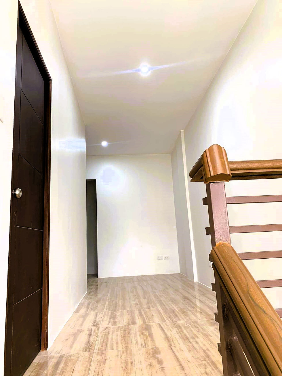 Thumbnail: bedroom hallway