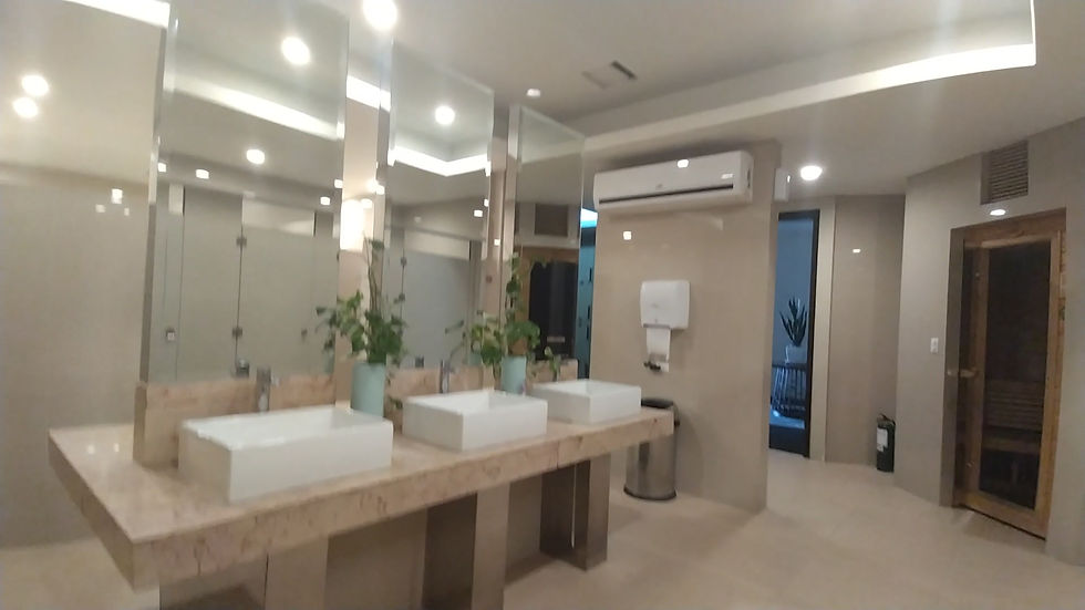 Thumbnail: changing room