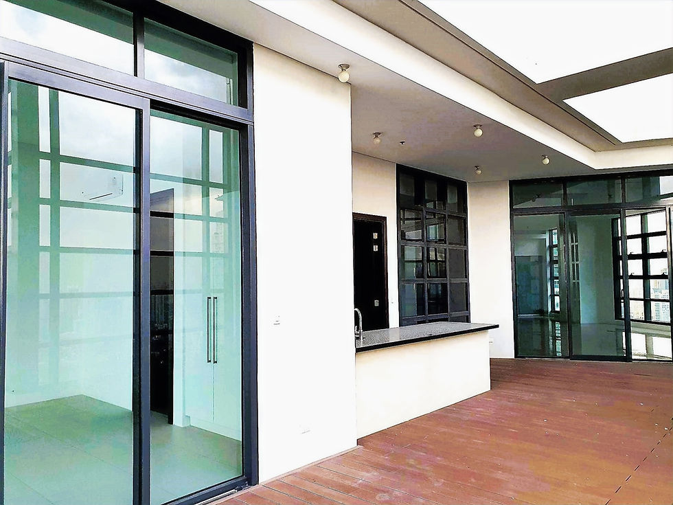 縮圖：Garden Tower 1 - 4 Bedroom Bare Penthouse Unit (Sky Villa) for Sale
