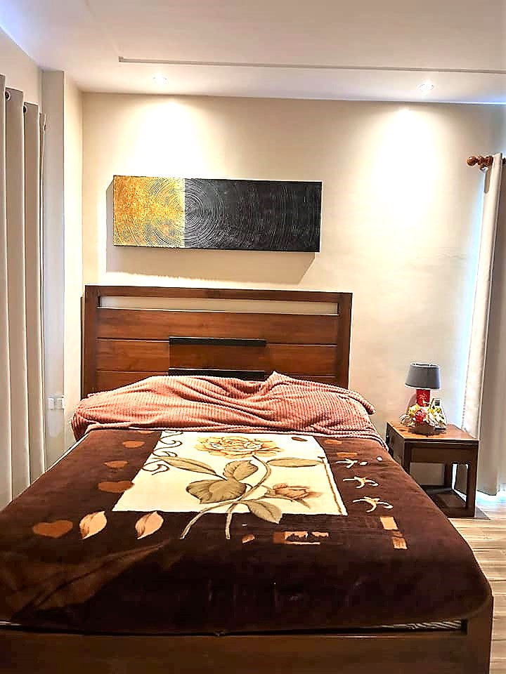 Thumbnail: Vista Verde Executive Village - House and Lot for Sale