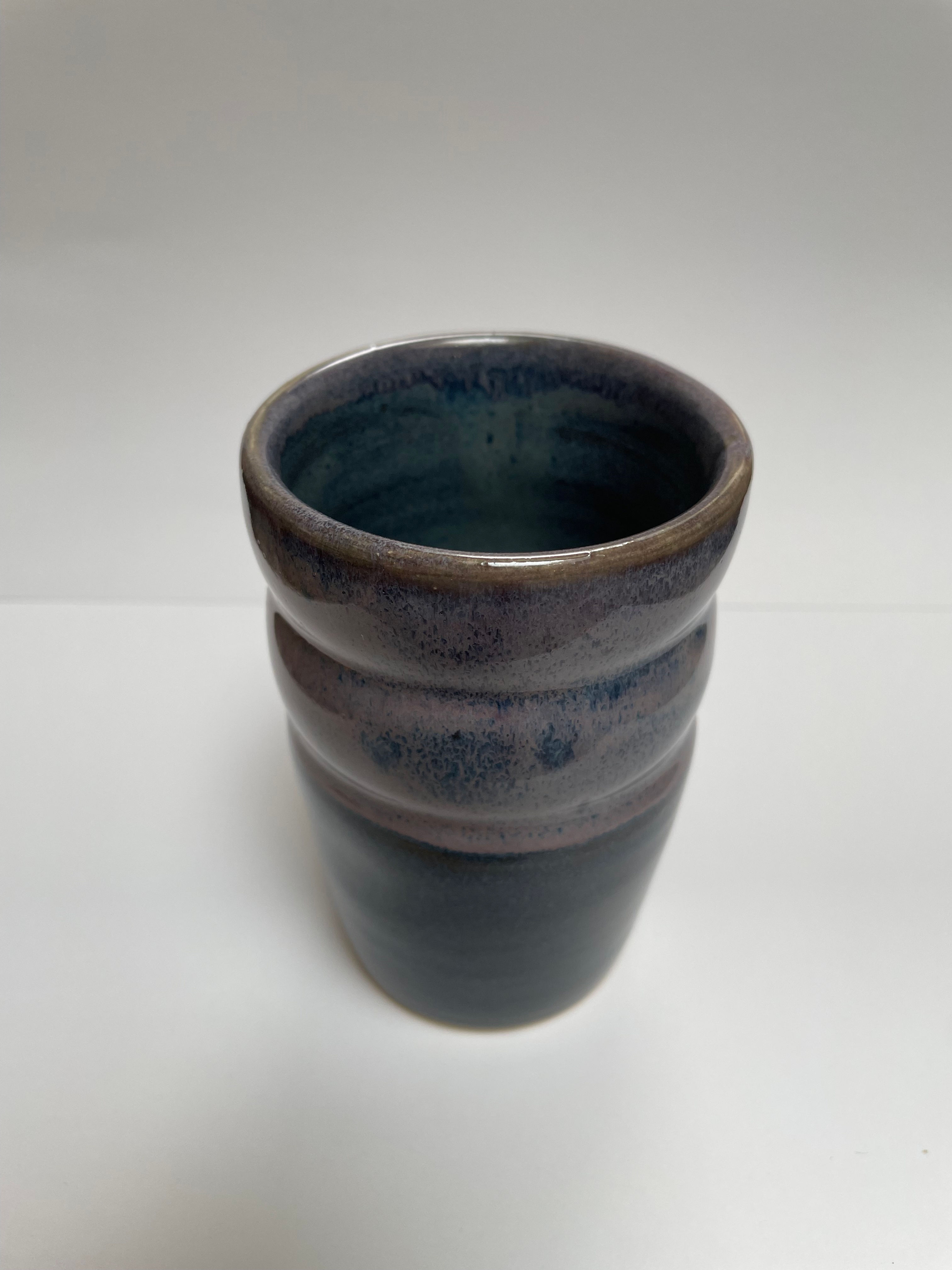 Round Cup: Purple&Blue by Esther