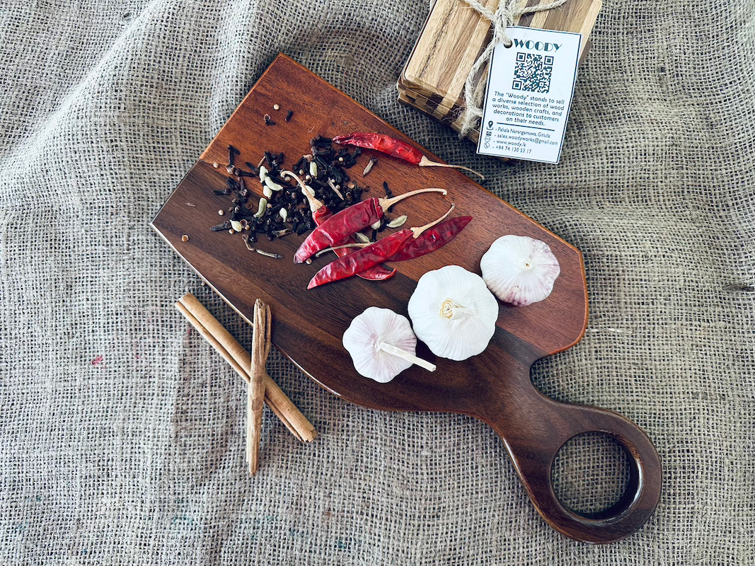 Woody Rustic Serving Board
1 WD-0101