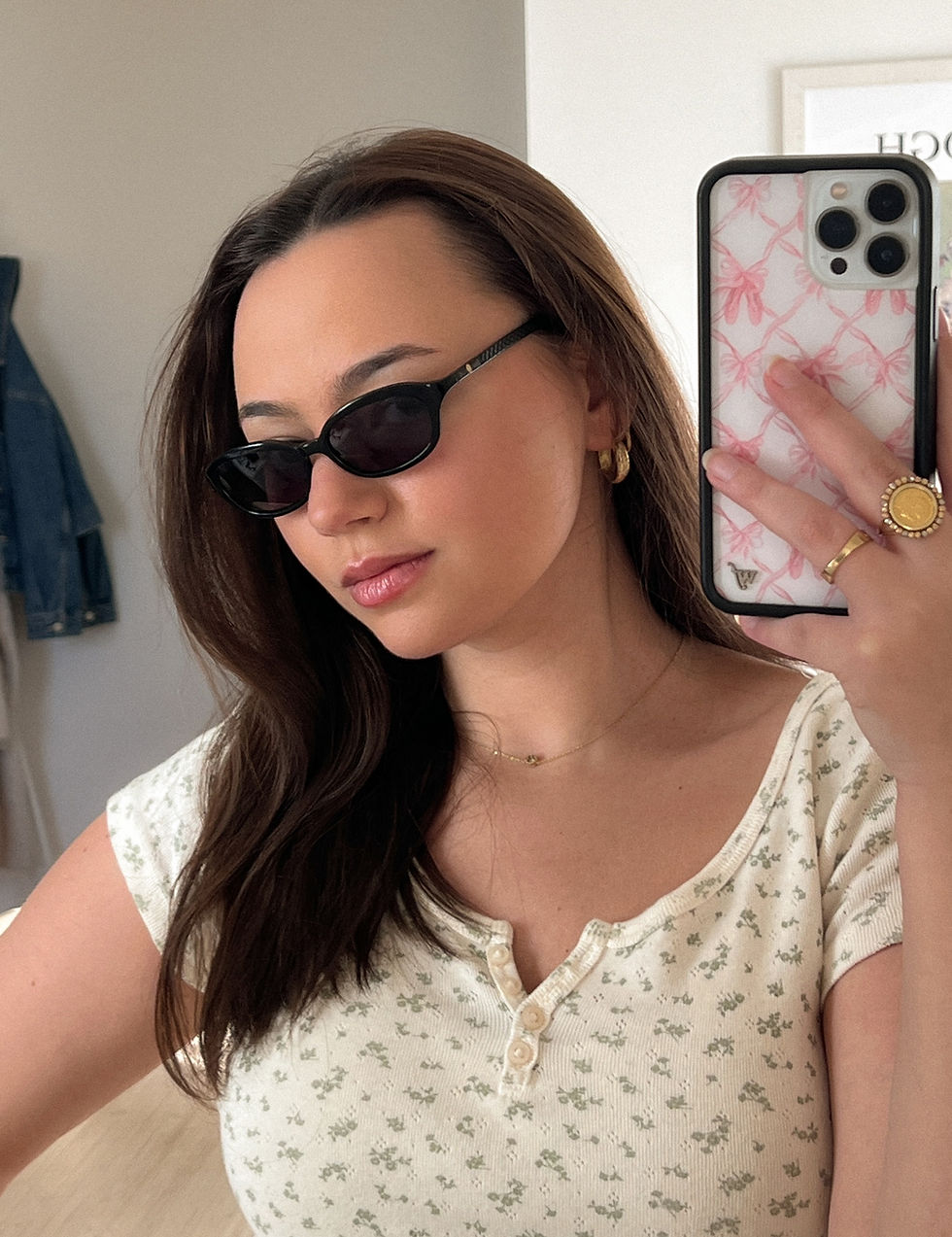 Thumbnail: Vintage Chanel Classic Black Sunglasses