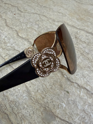 Vintage Chanel Y2K Camellia Sunglasses | Aging Fancies