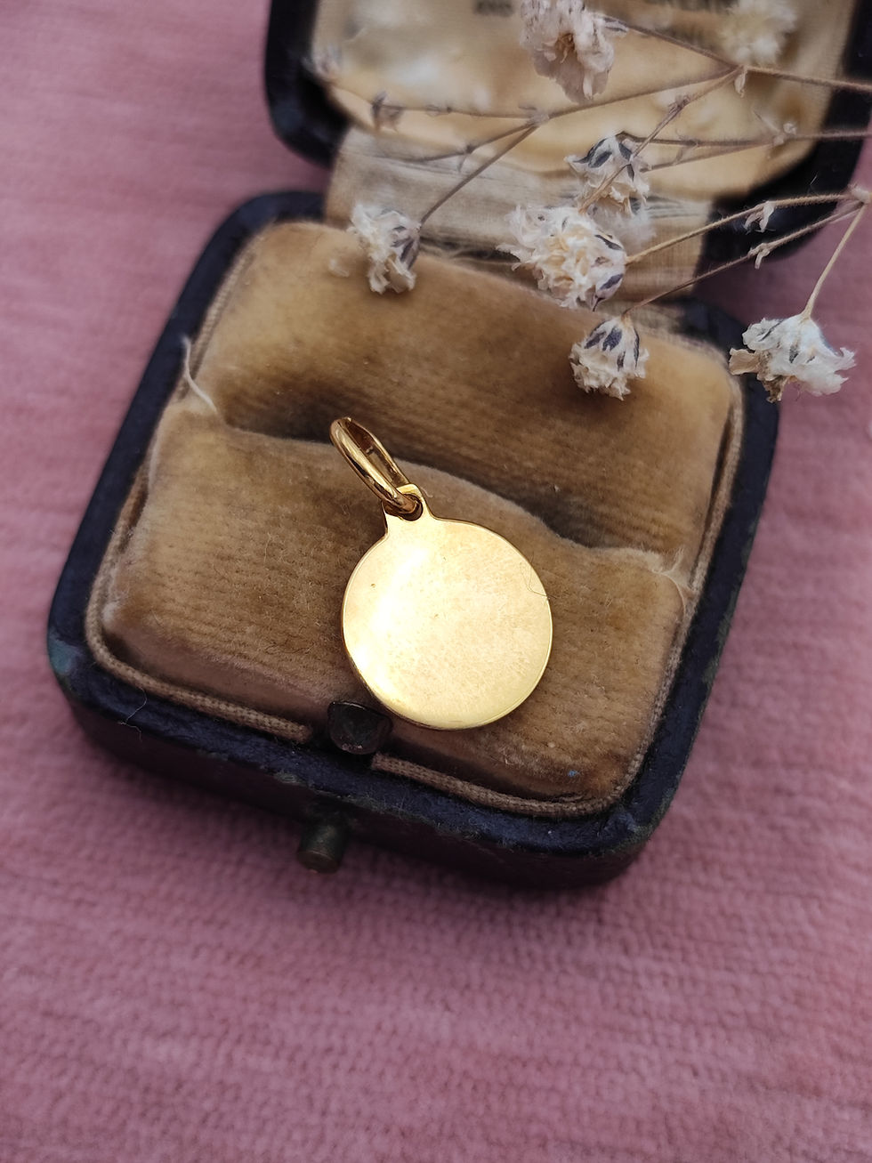 Thumbnail: 9ct gold St Christopher charm 