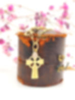 Thumbnail: 10k gold cross & figaro chain