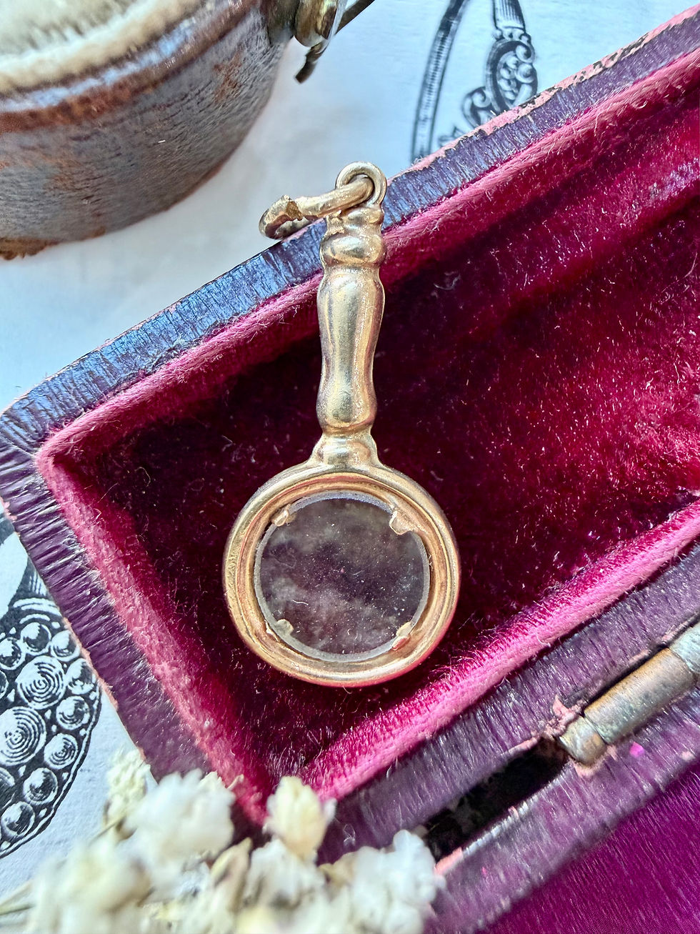 Thumbnail: Vintage 9ct miniature magnifying glass 