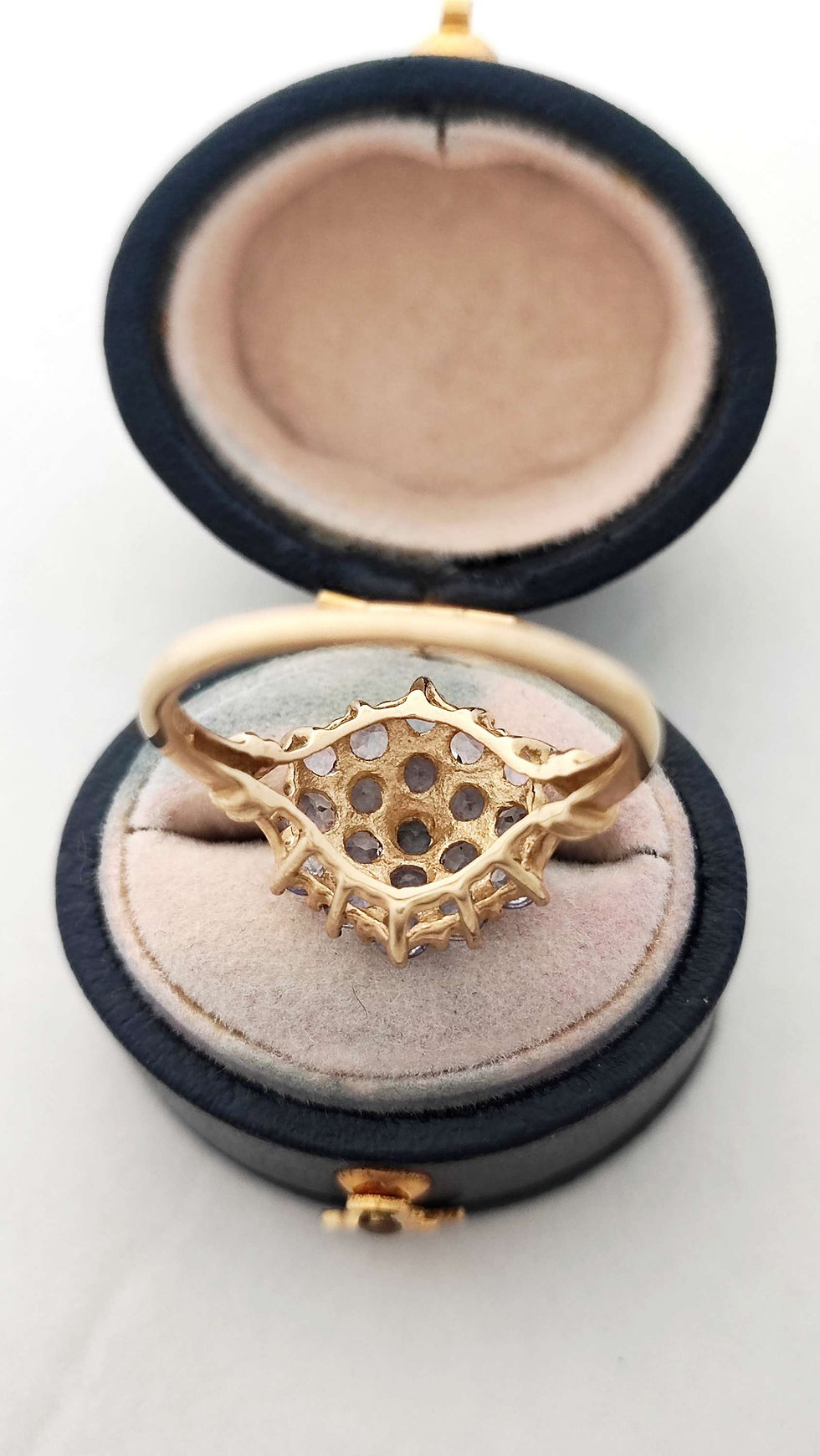 Thumbnail: 9ct gold tanzanite cluster ring 