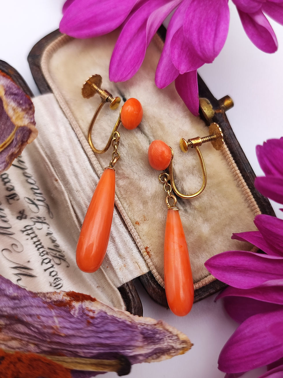 9ct screw back coral earrings