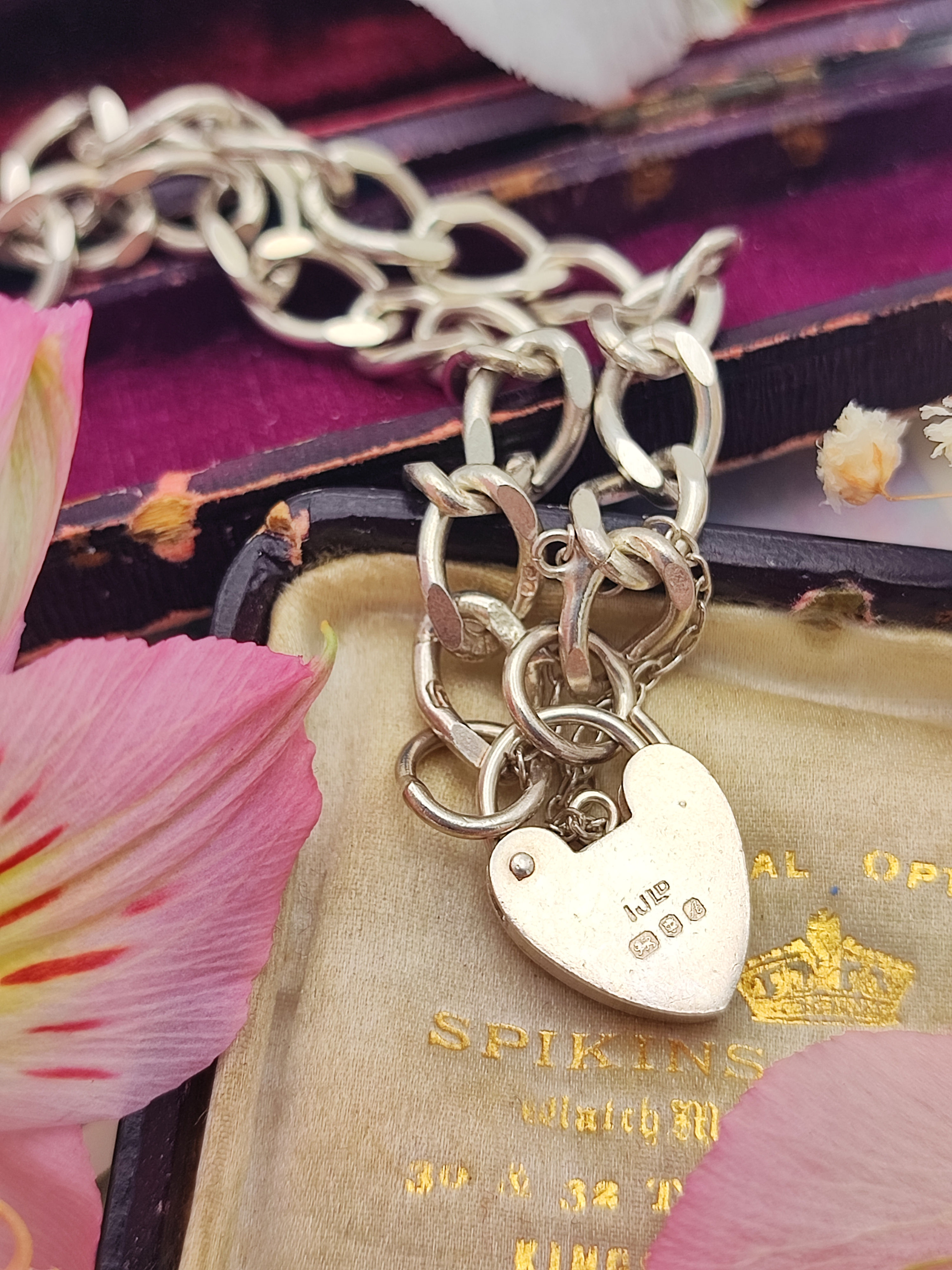 Vintage sterling silver padlock bracelet 