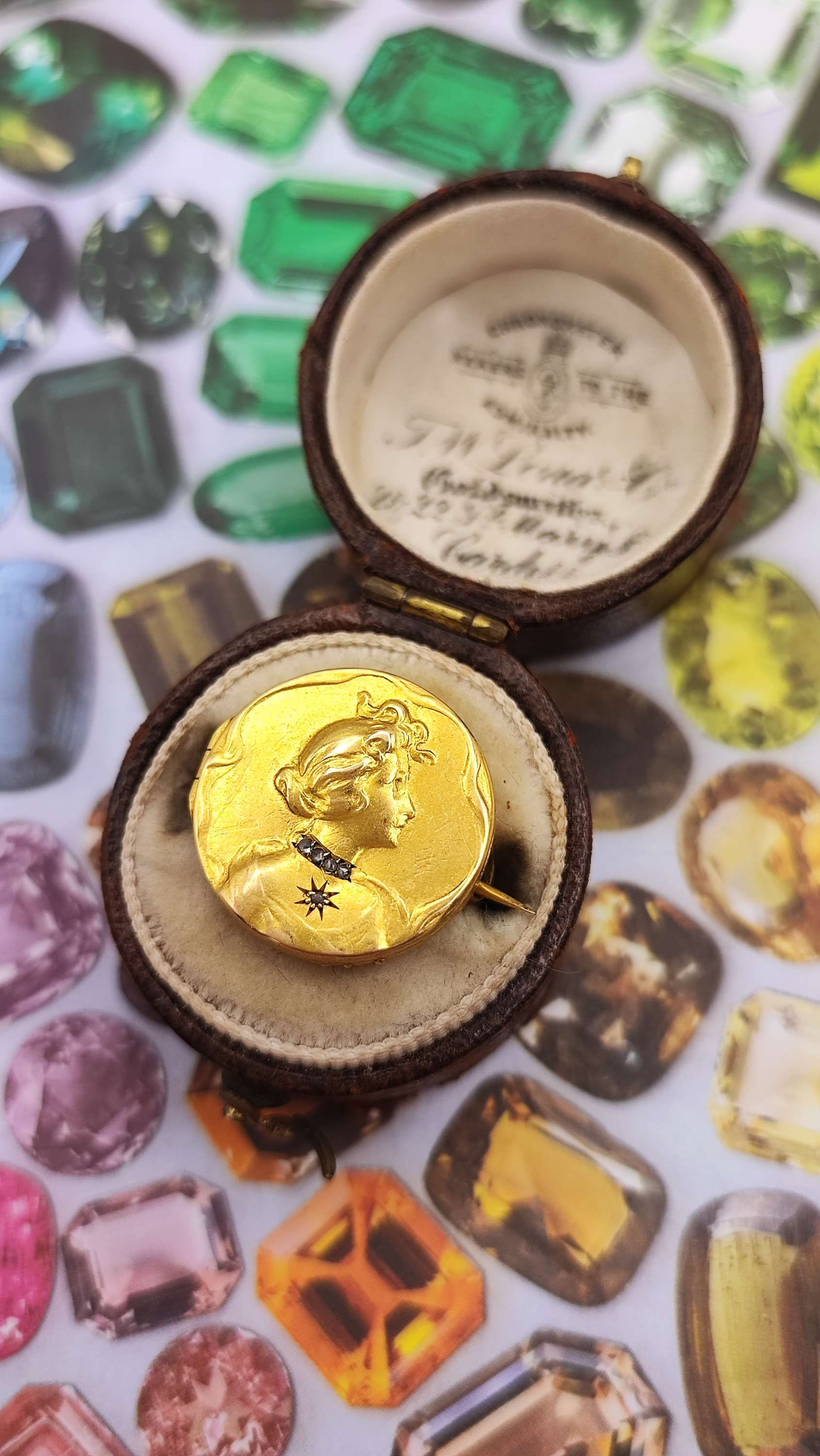 Art nouveau 15ct diamond portrait locket brooch 