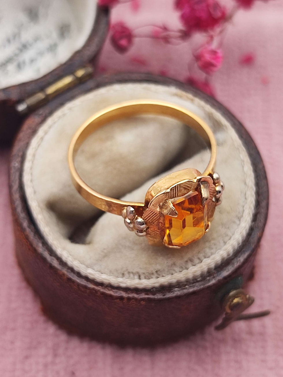 Thumbnail: Antique 18ct gold citrine ring