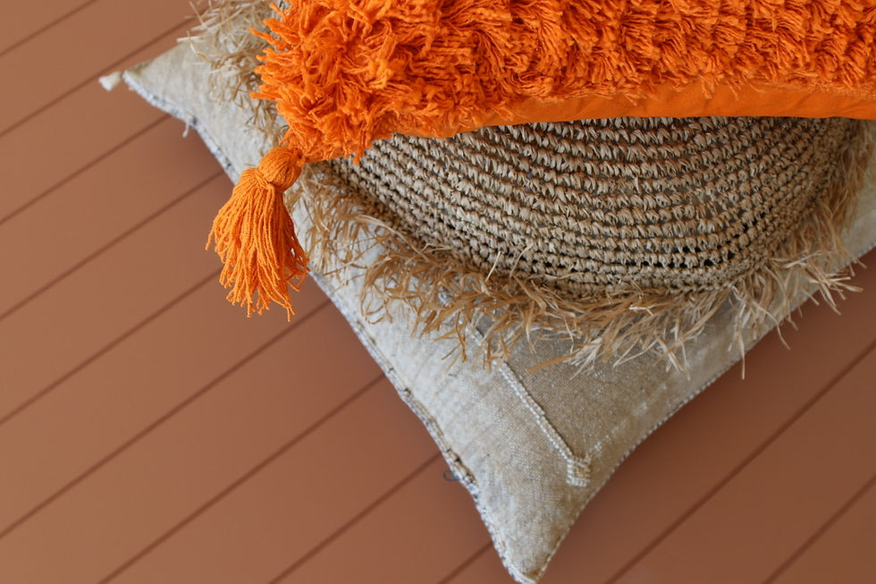 Thumbnail: Diamond Bright Cantaloupe Tassel Cushion Cover