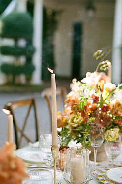 MOREHEADINNSTYLEDSHOOT-382.jpg