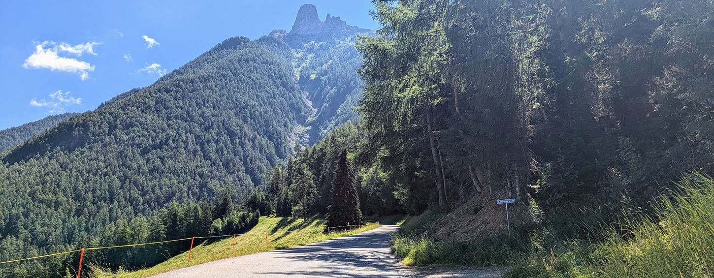 Itinéraire vélo du Col du Lein et Col des Planches entre la vallée du Rhône et le val de Bagnes proposé par Easy Cycling