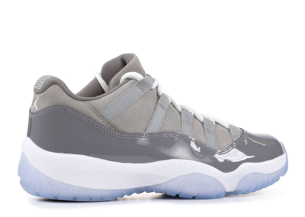 Thumbnail: Nike Air Jordan 11 Retro Low "Cool Grey"