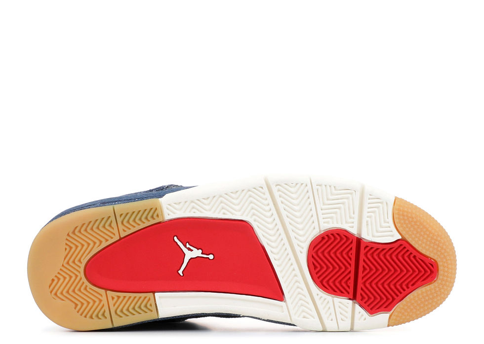 Thumbnail: Nike Air Jordan 4 Retro "Levi's Denim"