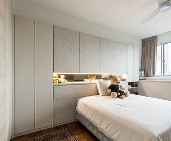 bedroom custom made furniture and carpentry by Cosmos Decor best carpenter and renovation contractor in singapore