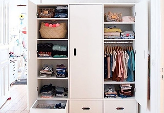 wardrobe kids furniture carpentry service in Singapore by Cosmos Decor