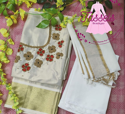 KERALA TRADITIONAL CHUDI SET
