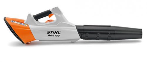 STIHL Akumulatora lapu pūtējs BGA 100