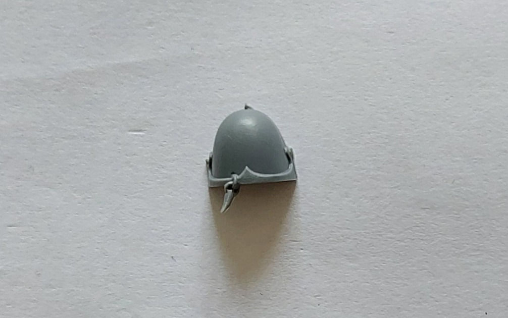 Grey Hunters Shoulder Pad H