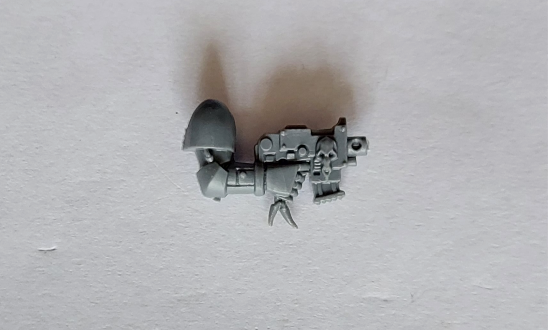 Grey Hunters Boltpistol D