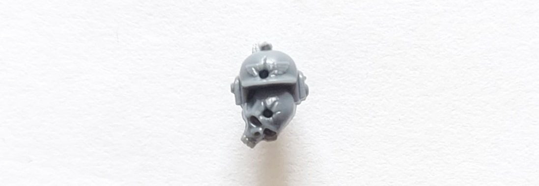 Battlefield Trophy Astra Militarum Helmeted Head #062
