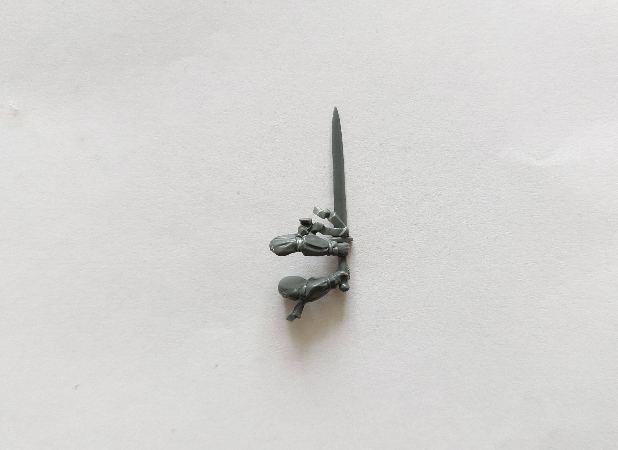 Freeguild Guard Two Handed Sword