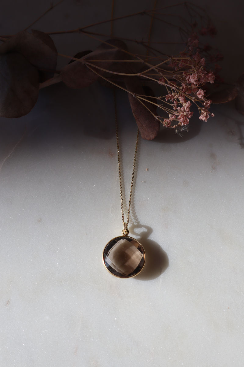 Rauchquarz groß mit Gold Kette