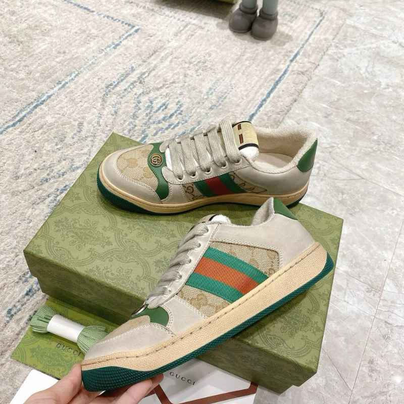 Miniatura: Gucci GG Canvas Screener