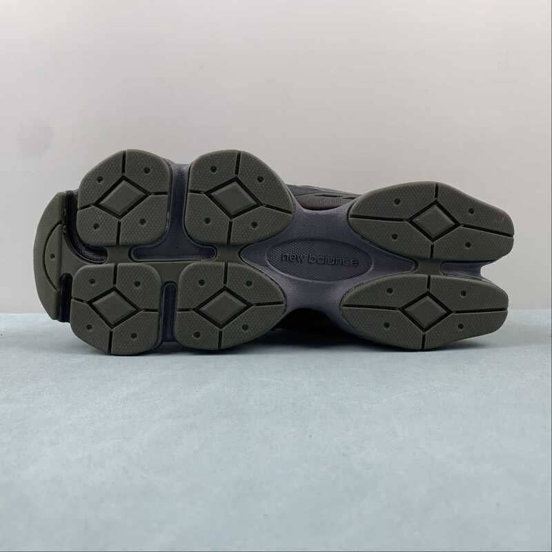 Miniatura: New Balance 9060 Blacktop