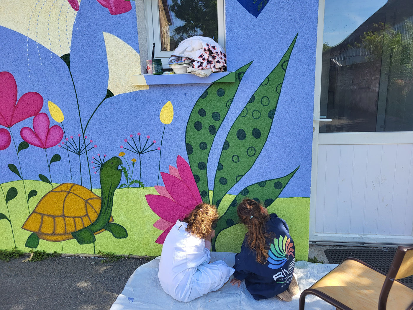 Travail en cours fresque extérieure école