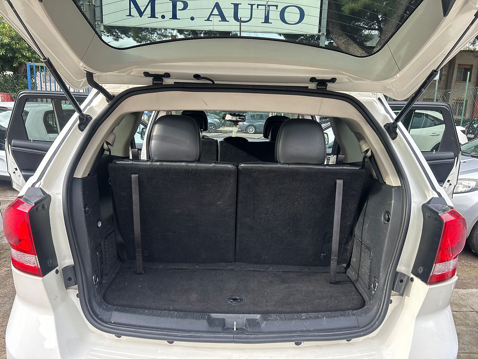 Miniatura: Fiat Freemont 2.0 MJT 4x4 Lounge Automatica 
