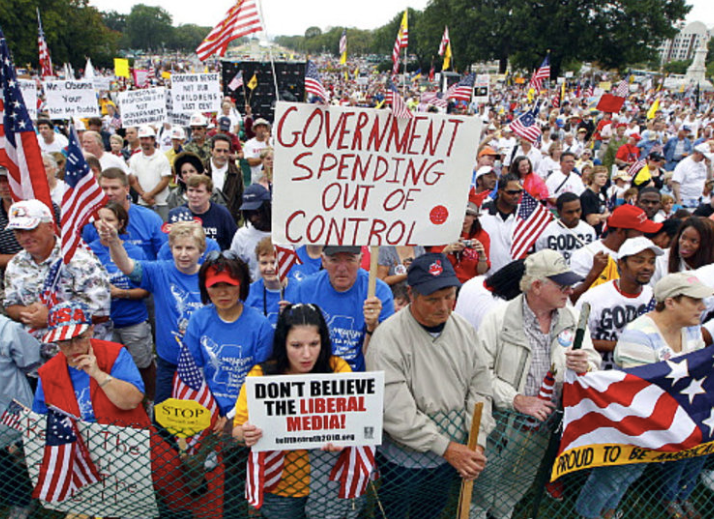 Images like this one of massive crowds shaped public perception of volunteer-based power (source: Christian Science Monitor)