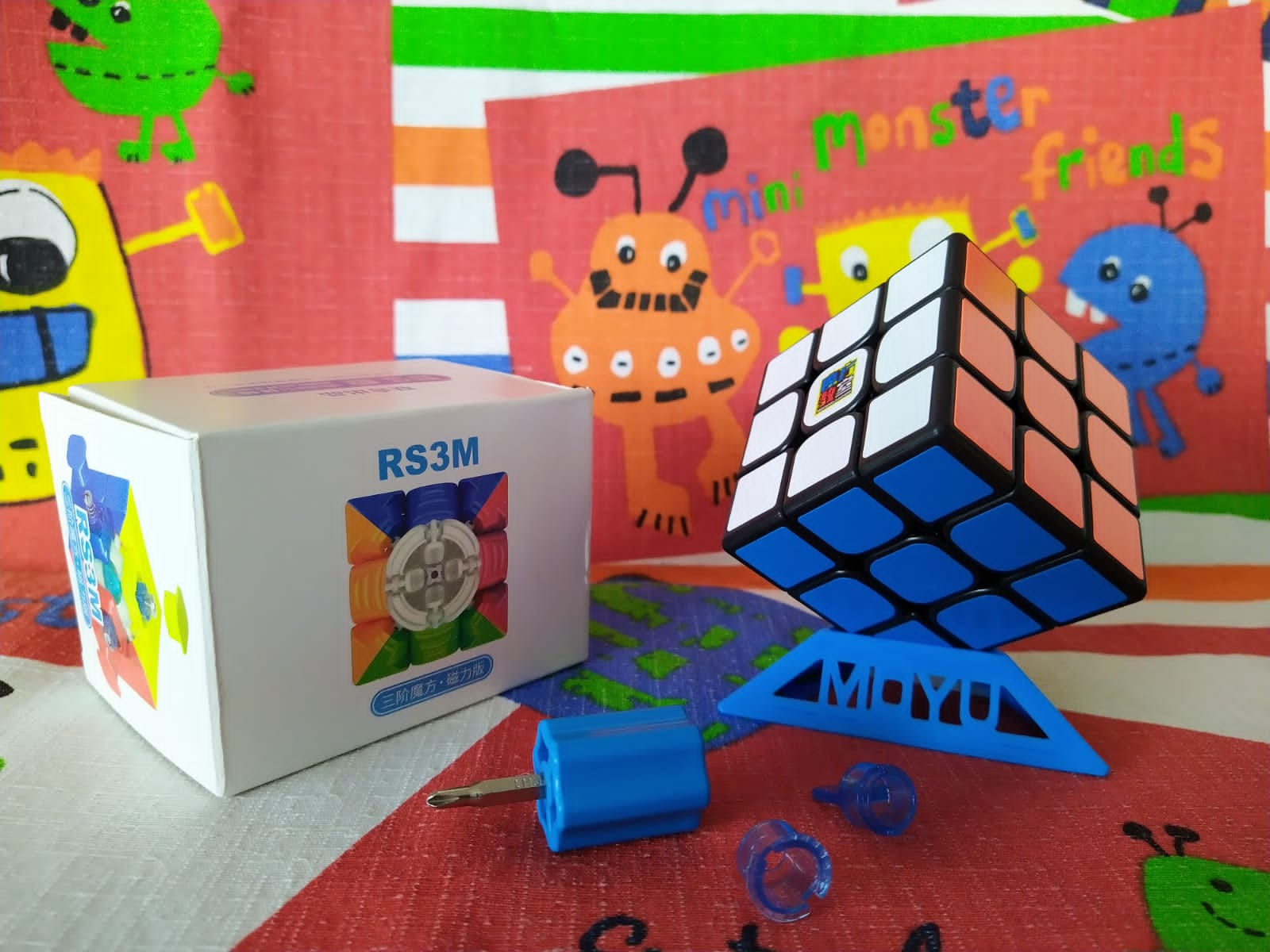 3x3 Moyu RS3M V3 2020 magnético base negra