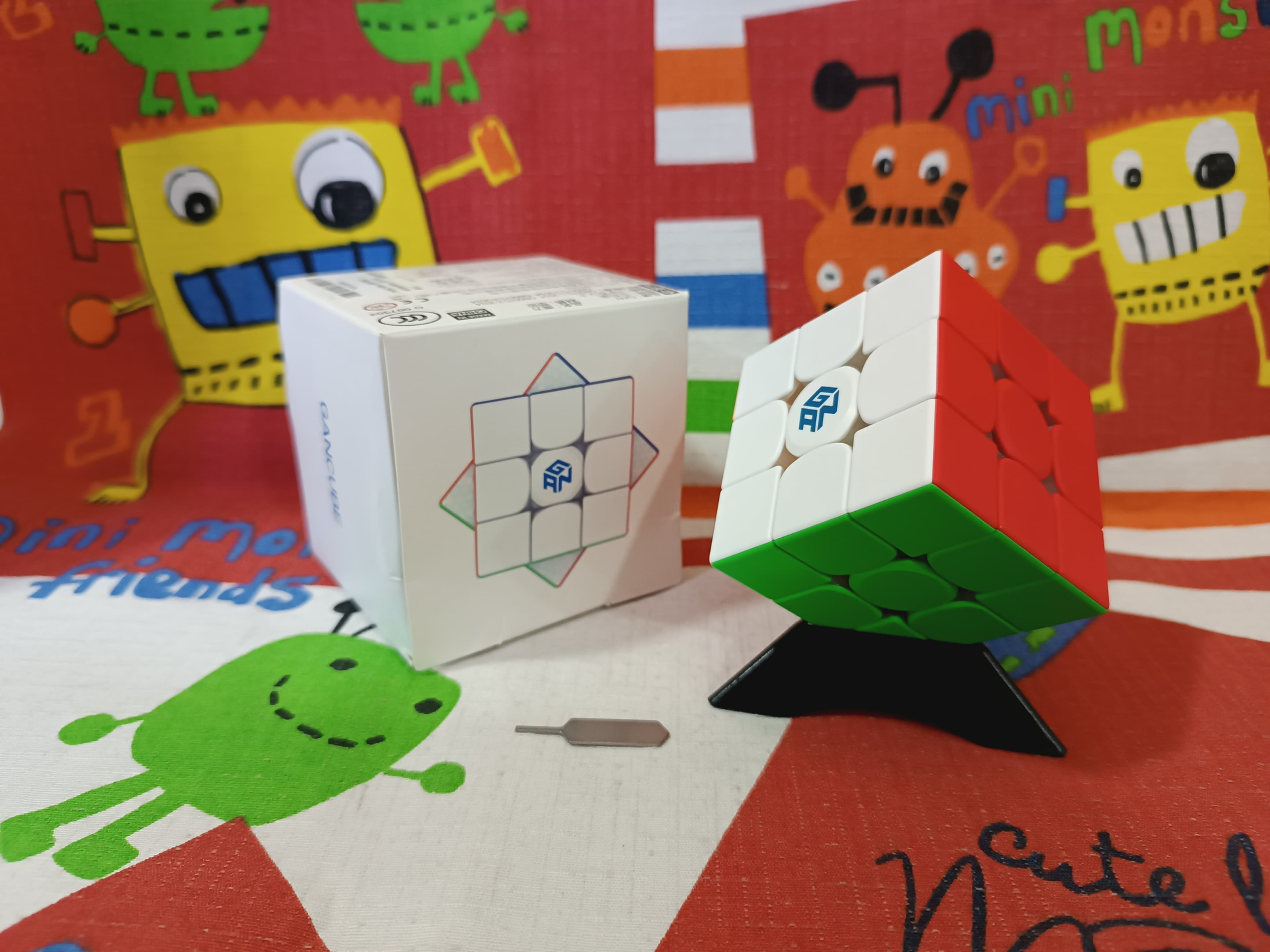 3x3 Gan 356 RS2 stickerless colored