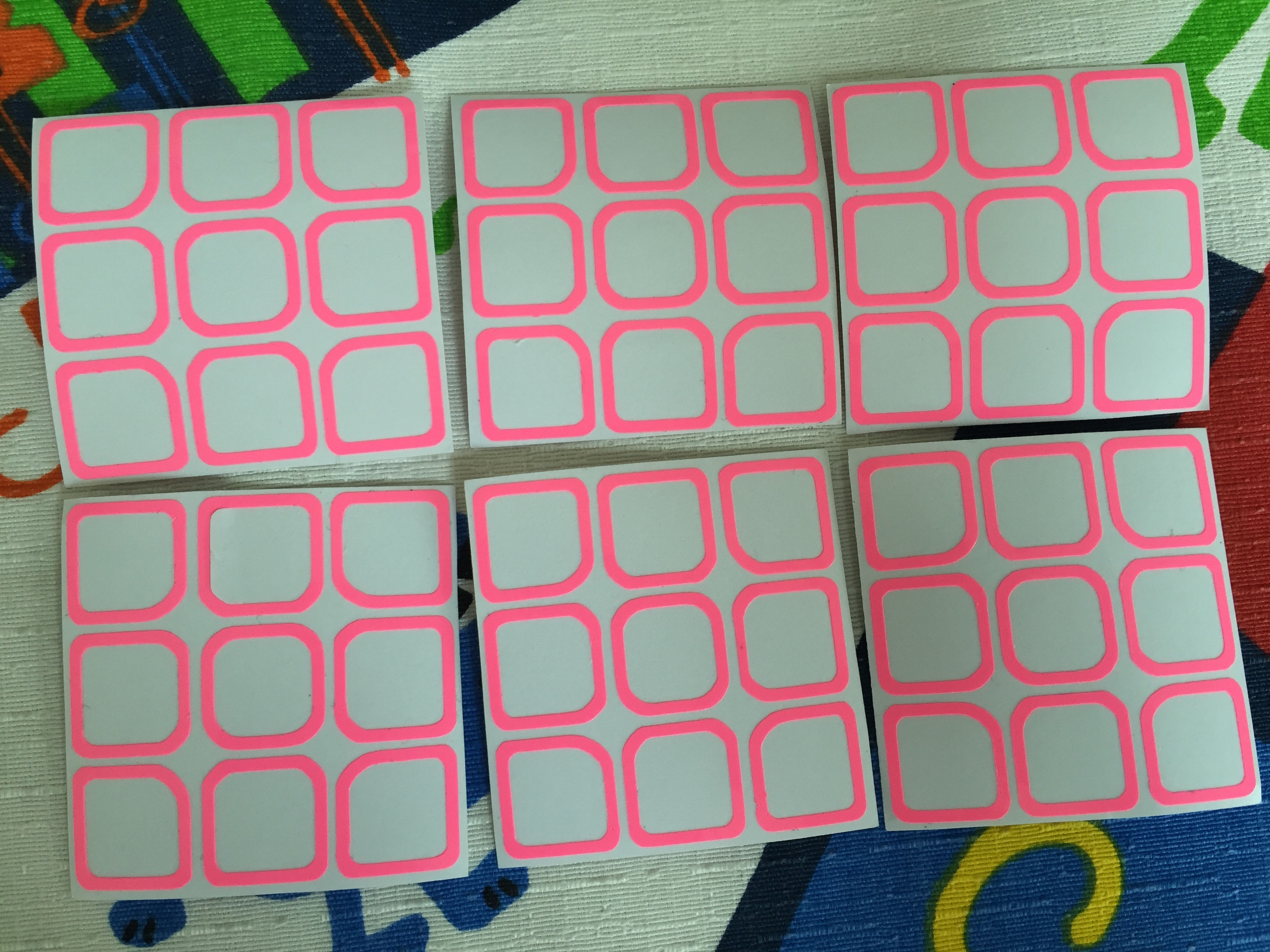 Stickers 3x3 outline caras rosas