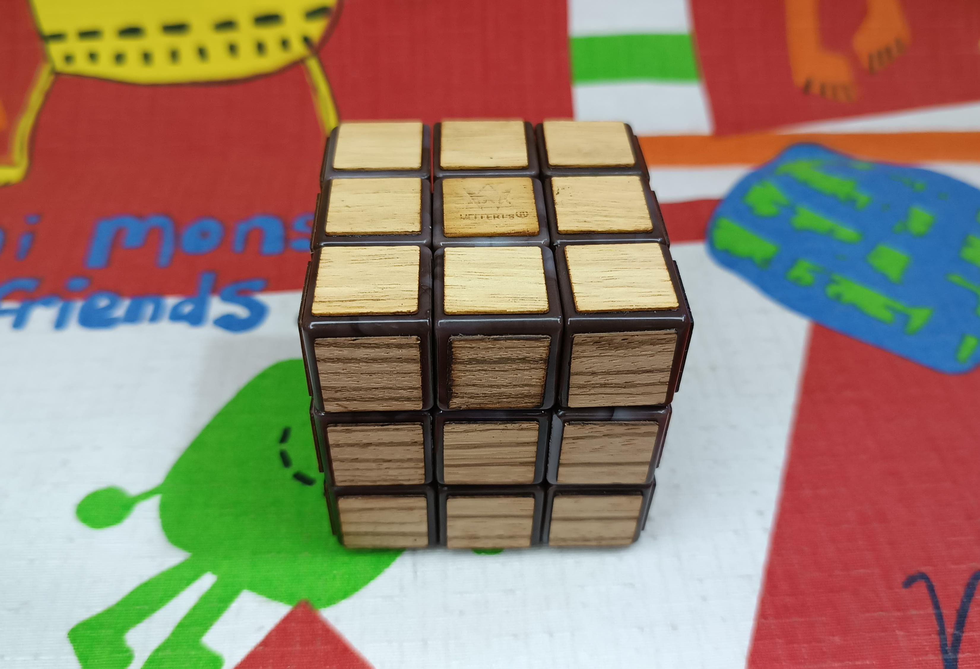 Meffert's Oskar's Wooden Treasure Chest