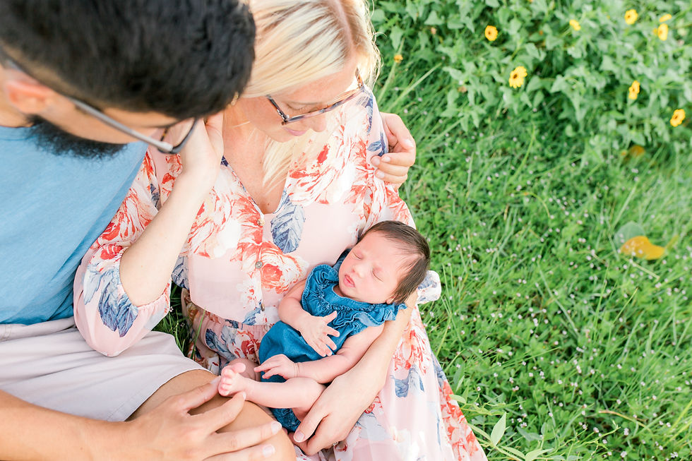 Lifestyle Newborn Sessions | Priscilla Mundy Photography