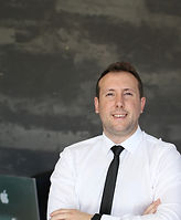 Periodontoloji Uzmanı Doç. Dr. Mutlu Keskin