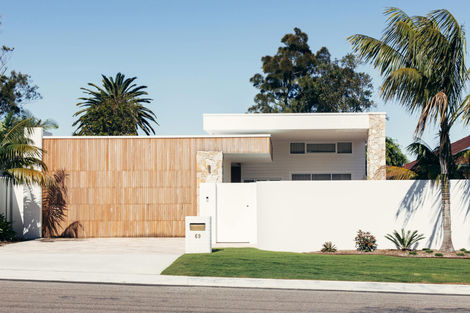 Swaddling, Long Jetty