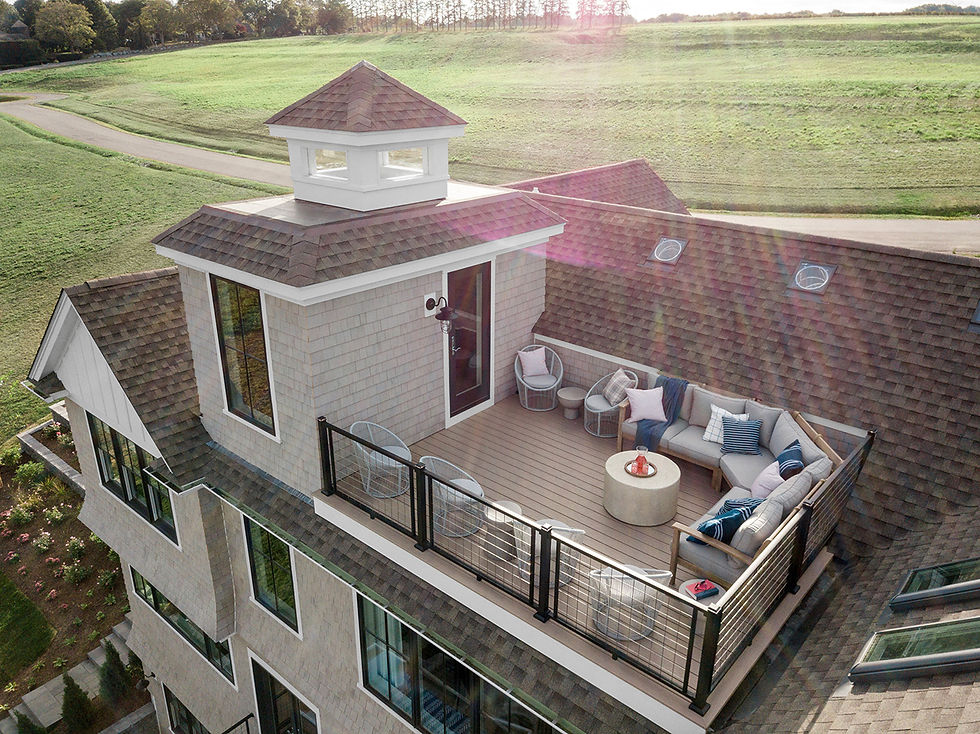 Utilizing roof space as a patio