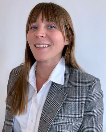 Maggie Fahey Headshot