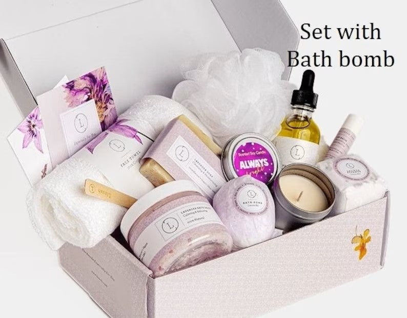 Lizush All Natural Lavender Gift Box with Bath Bomb and Shower Steamer - bath &