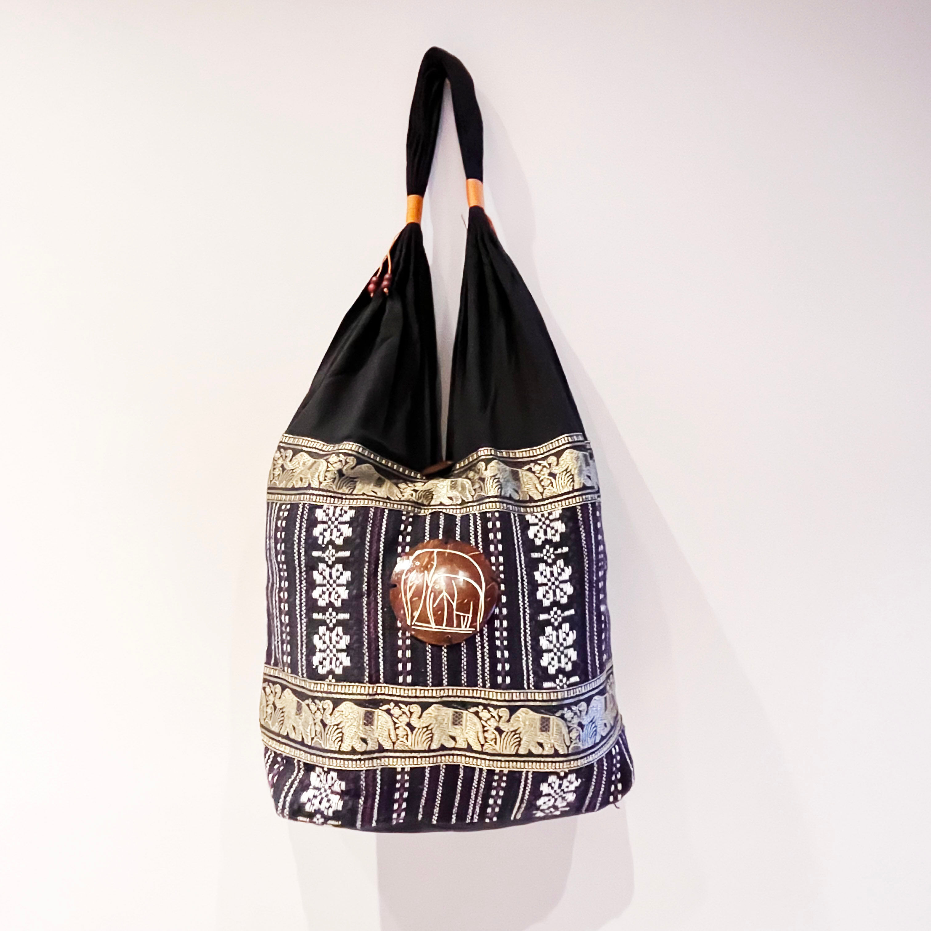 Πάνινη τσάντα με κοκάλινη εγκράφα