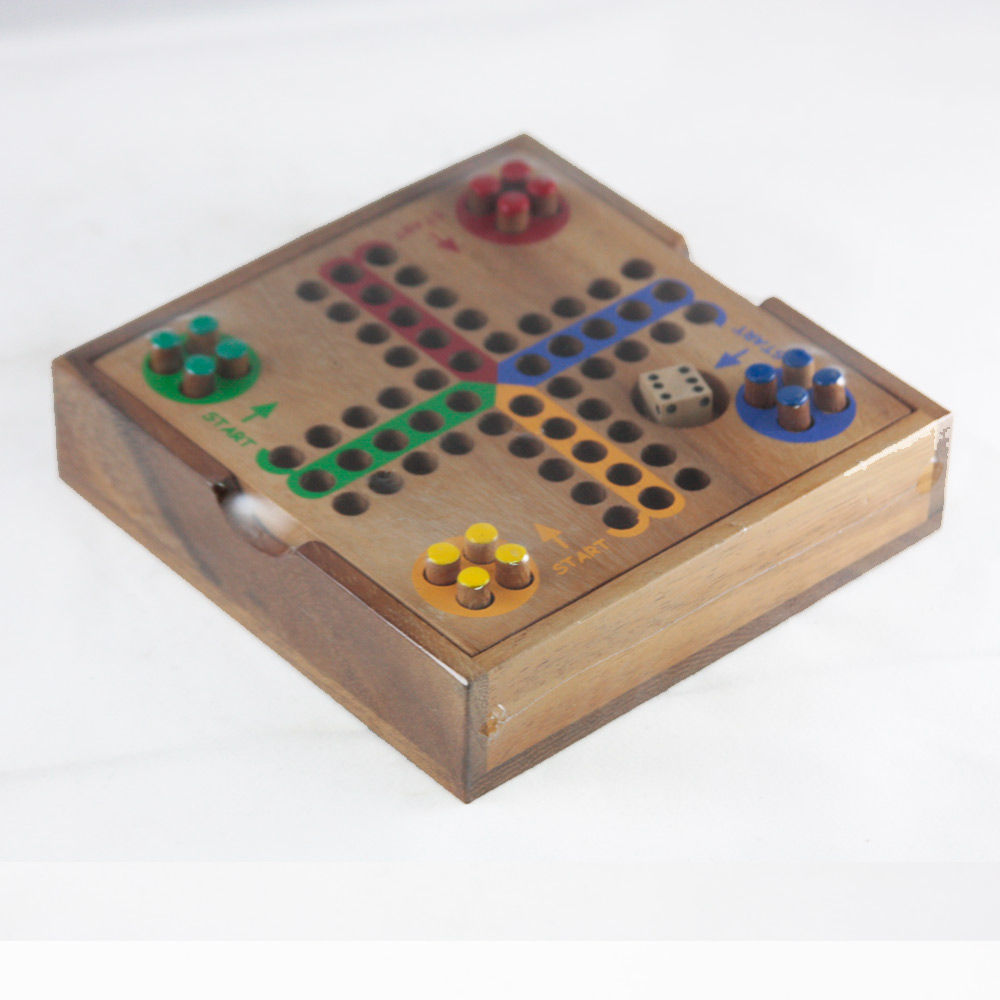 Γκρινιάρης