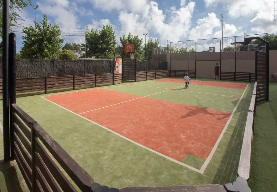 Camping_Caballo_de_Mar_Pista_Polideportiva_5_pista_deportiva_en_camping