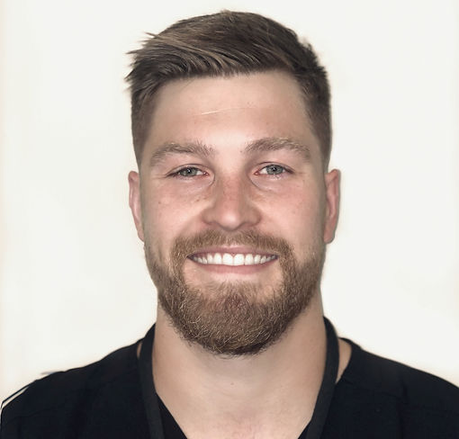headshot_edited.jpg