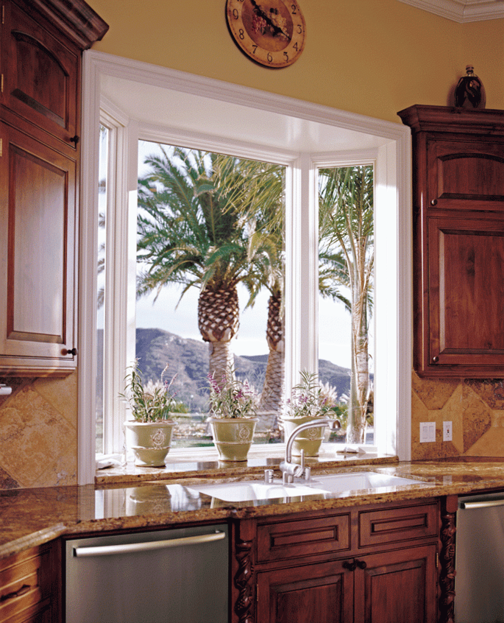 CUSTOM WOOD BAY WINDOW